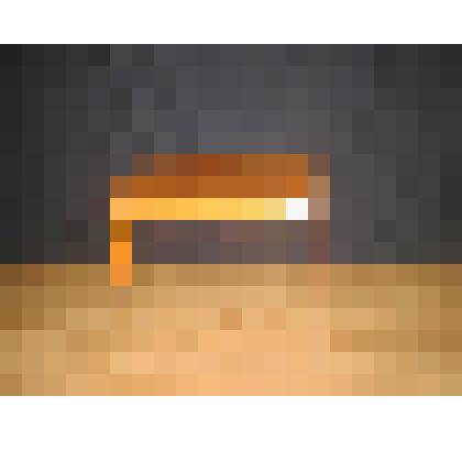 Мебель. Столик журнальный деревянный, прямоугольной формы, цвета сосны, лакированный. Состоит из столешницы прямоугольной и 4х квадратных ножек. Столешница и ножни соединяются посредствам болтового соединения