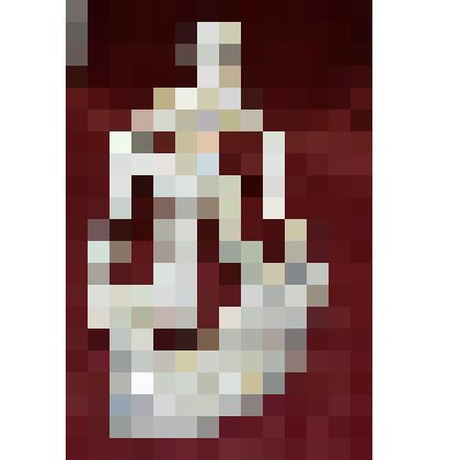 Скульптура (статуэтка) фарфоровая. Балерина в костюме кошки, персонажа балета «Аистёнок» (1937 г., музыка Д.Л. Клебова)