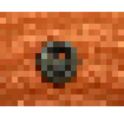 Пуговица трех дырочная