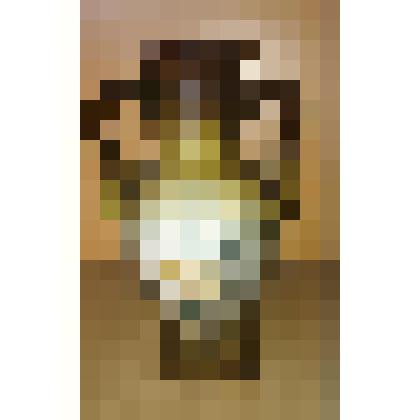 с двумя фигурными ручками. Ваза декоративная