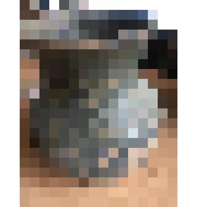 Крынка молочная. Выщербленная по бокам, покрыта местами глазурью зеленовато - пестрая, d=10*13