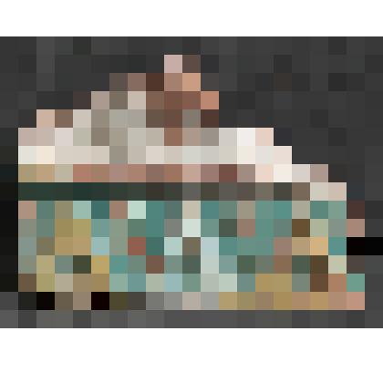 Изразец печной карнизный рельефный полихромный. Фрагмент