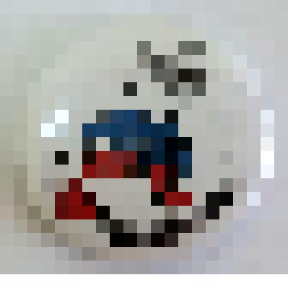 Значок с логотипом Новоуральского историко-краеведческого музея