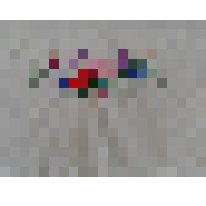 Штора на дверь с цветной вышивкой