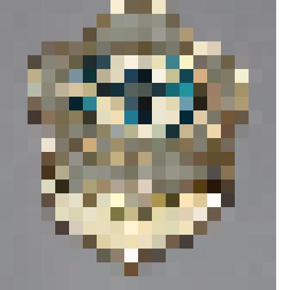 Значок круглой формы с надписью на белом фоне «8 марта»